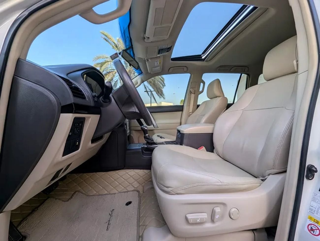 Toyota Prado VXR - GCC Specs - Accident Free - Excellent Condition