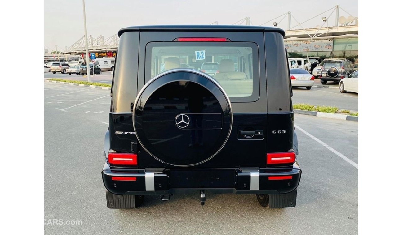 مرسيدس بنز G 63 AMG Black/White