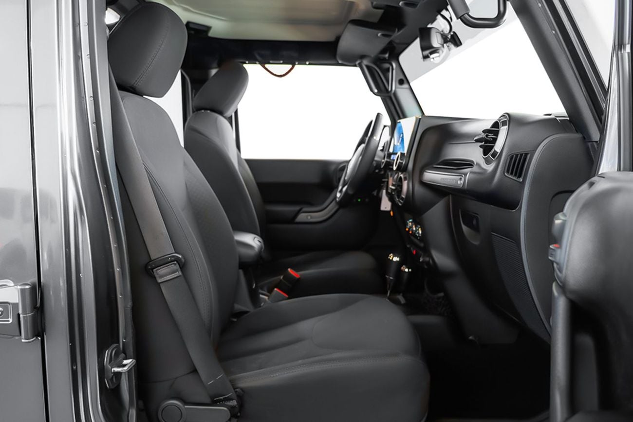 Jeep Wrangler Unlimited SPORT