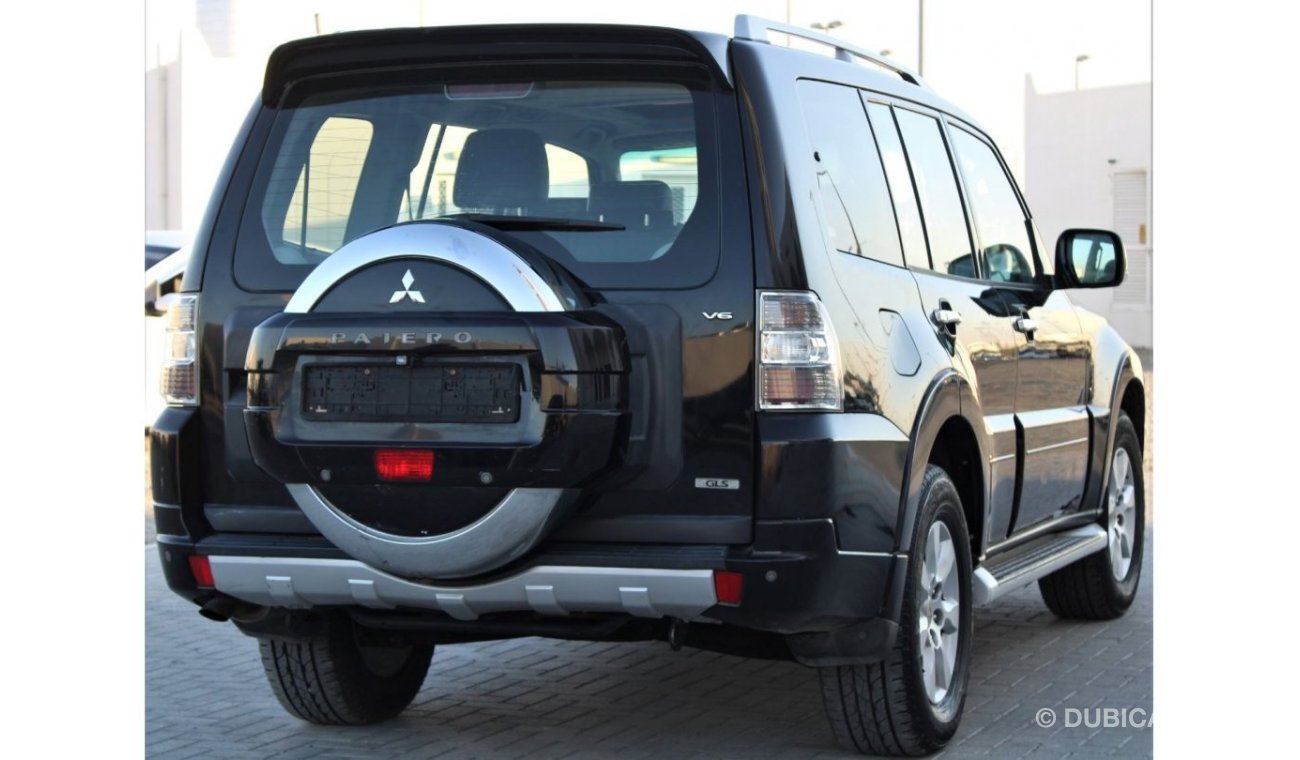 Mitsubishi Pajero Mitsubishi Pajero 2011 GCC No. 1 full option in excellent condition, without paint, without accident