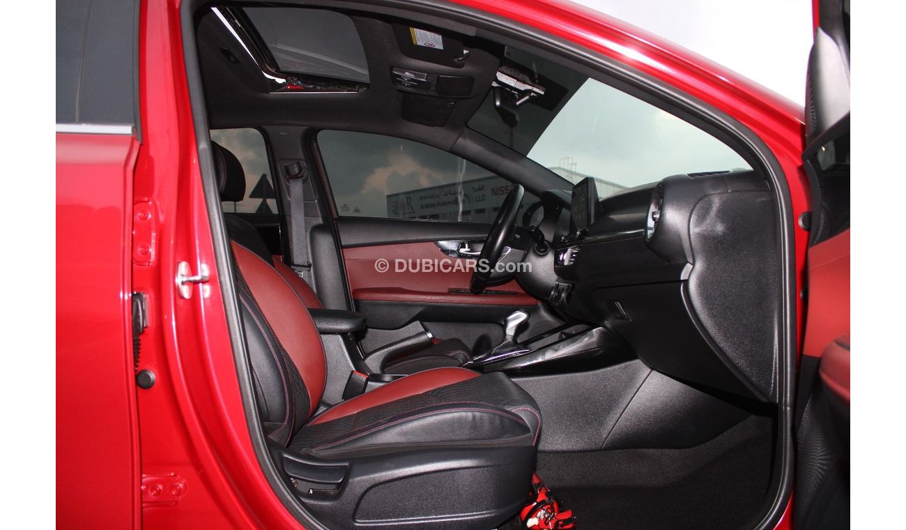 كيا سيراتو كيا سيراتو 2019 خليجي 1600 سي سي فل كامل رقم 1 بدون صبغ بدون حوادث نظيفه جدا من الداخل والخارج