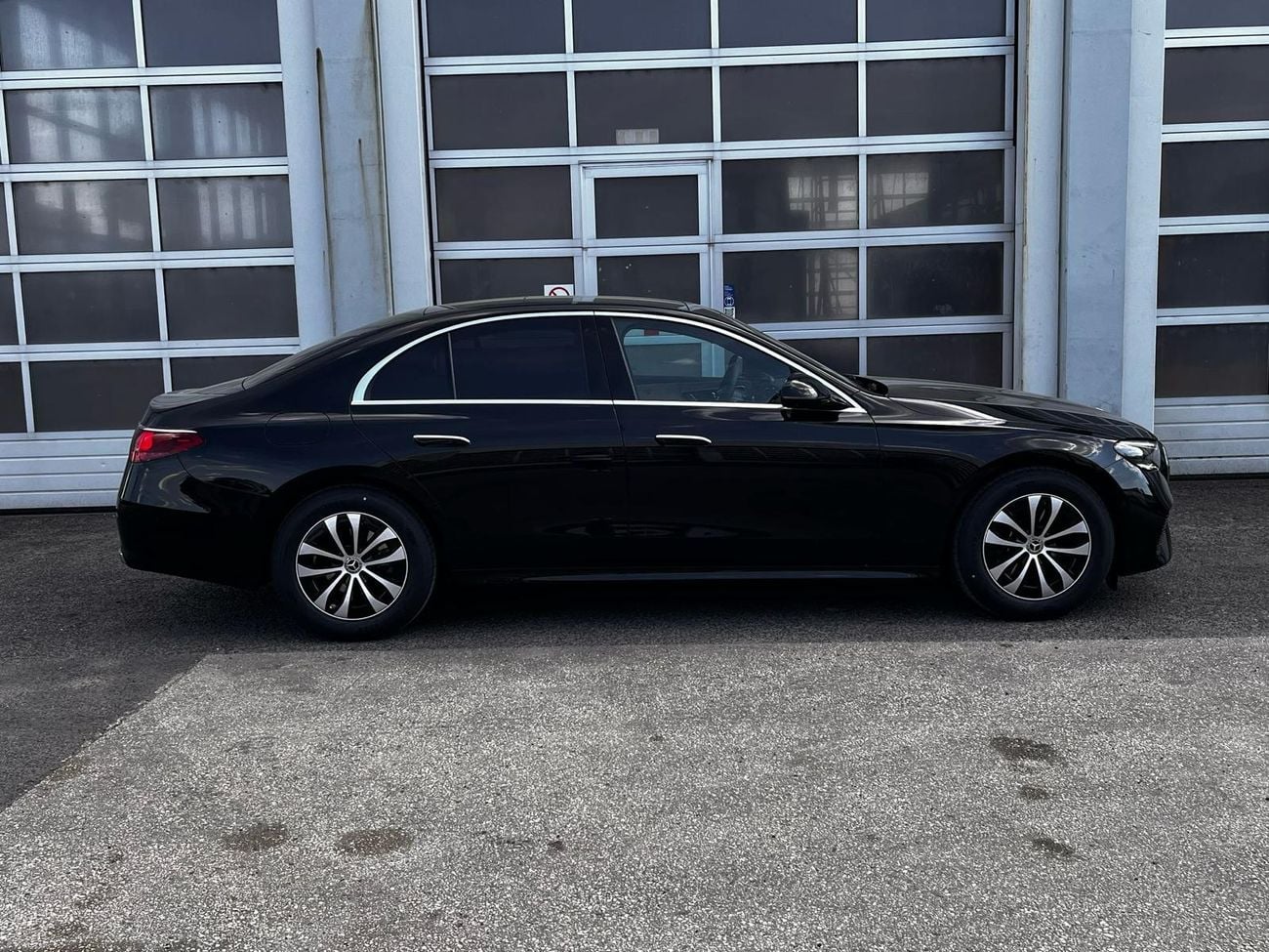 Mercedes Benz E200 E200 (E-Class), 2.0L