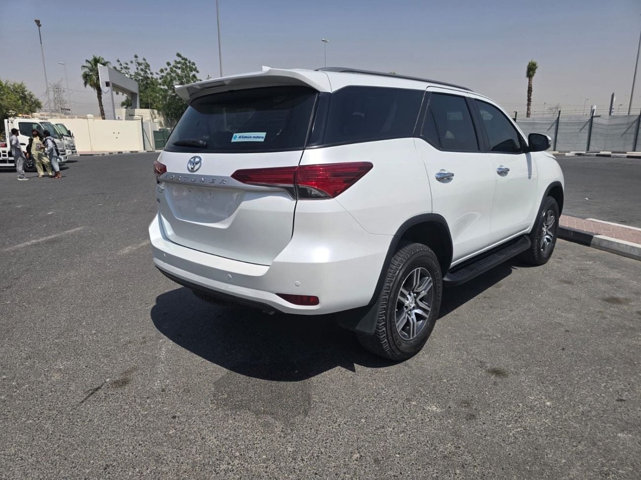 Toyota Fortuner EXR 2.7L (160 HP)