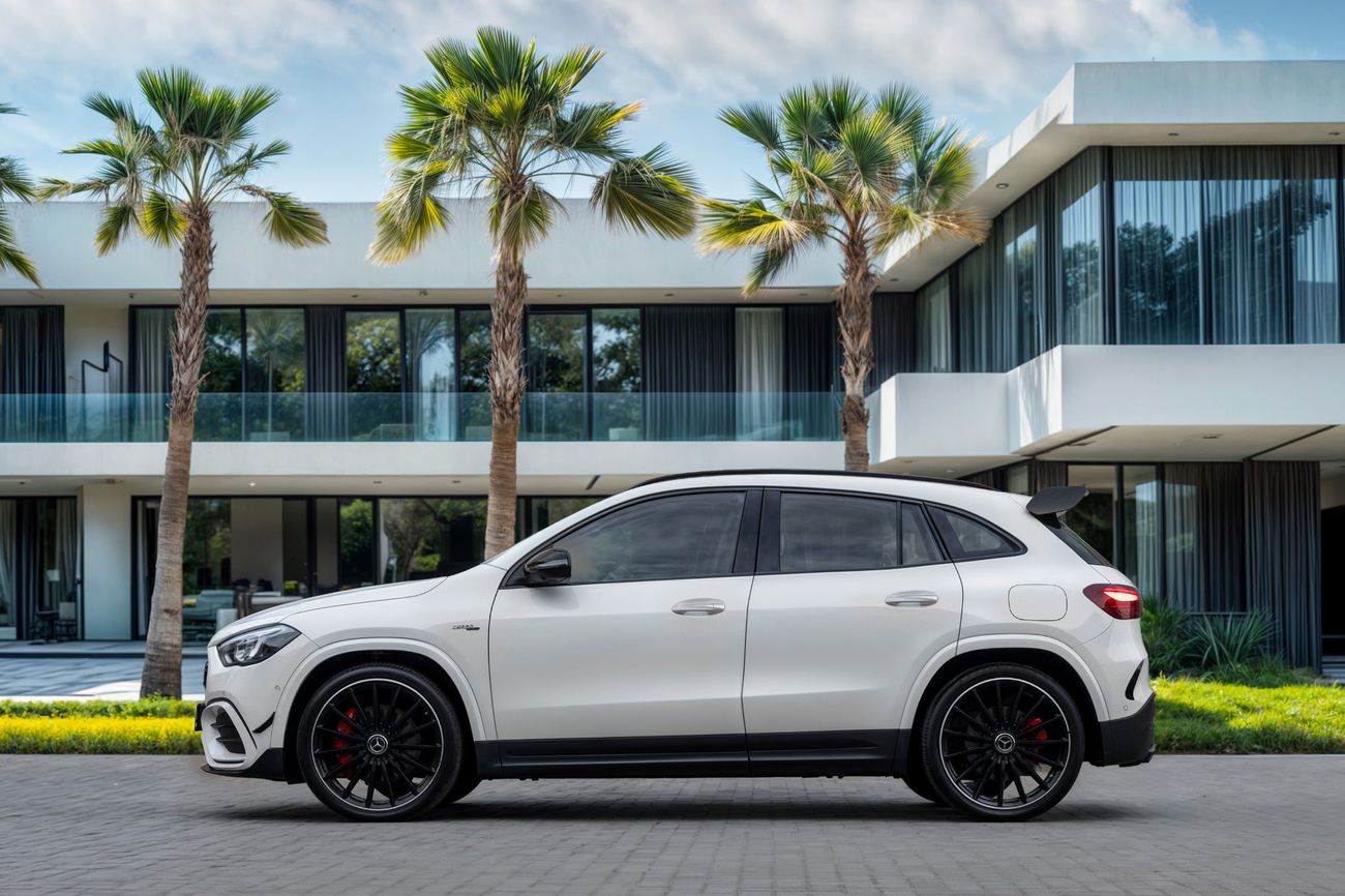 Mercedes-Benz GLA 220 GLA 35 AMG | 4,211 P.M | 0% Downpayment | AGENCY WARRANTY/SERVICE!