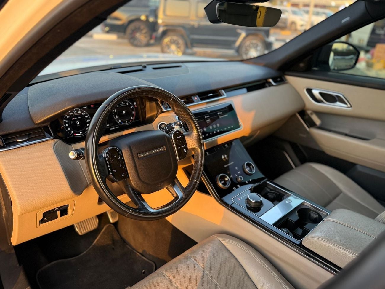 Land Rover Range Rover Velar P250 R-Dynamic SE 2.0L