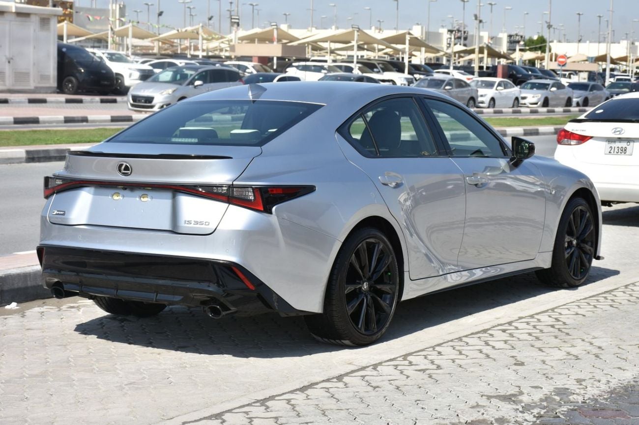 Lexus IS350 F SPORTS