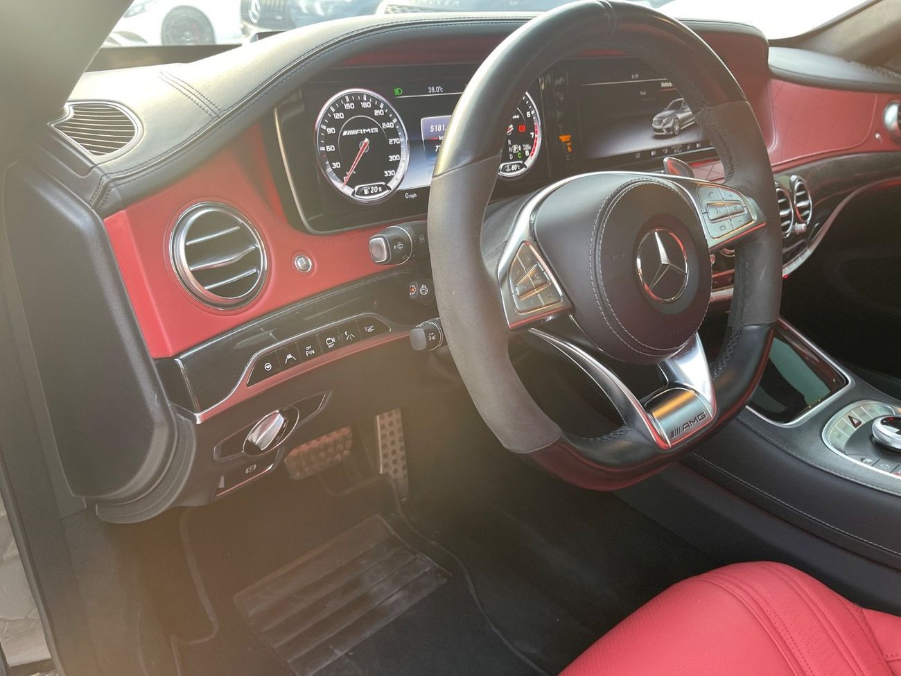 مرسيدس بنز S 63 AMG Std 5.5L