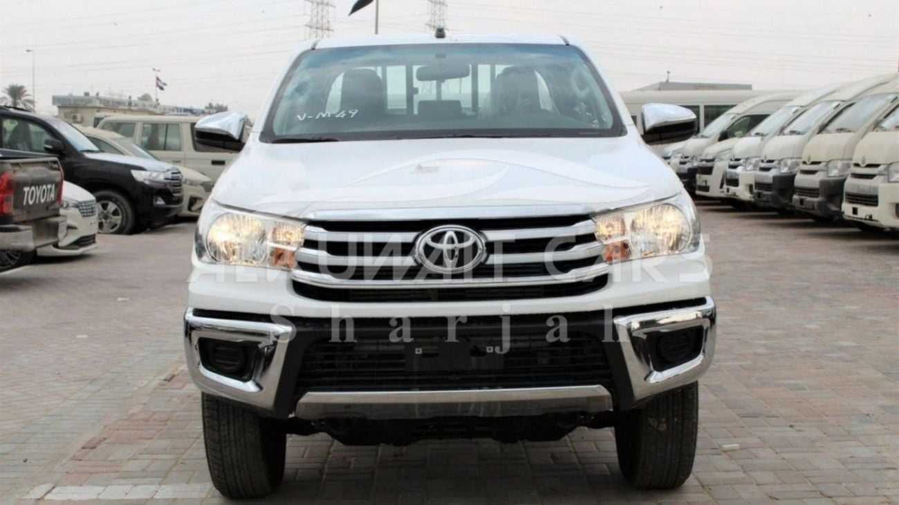 Toyota Hilux Basic 2.4D MT - MY2025