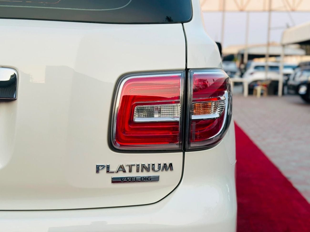 نيسان باترول LE PLATINUM
