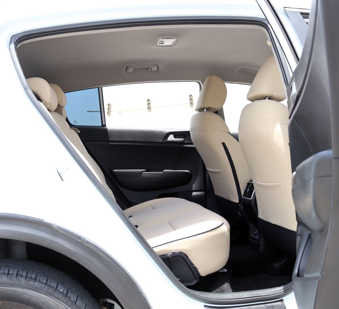 كيا سبورتيج EX 1.6L (130 HP)