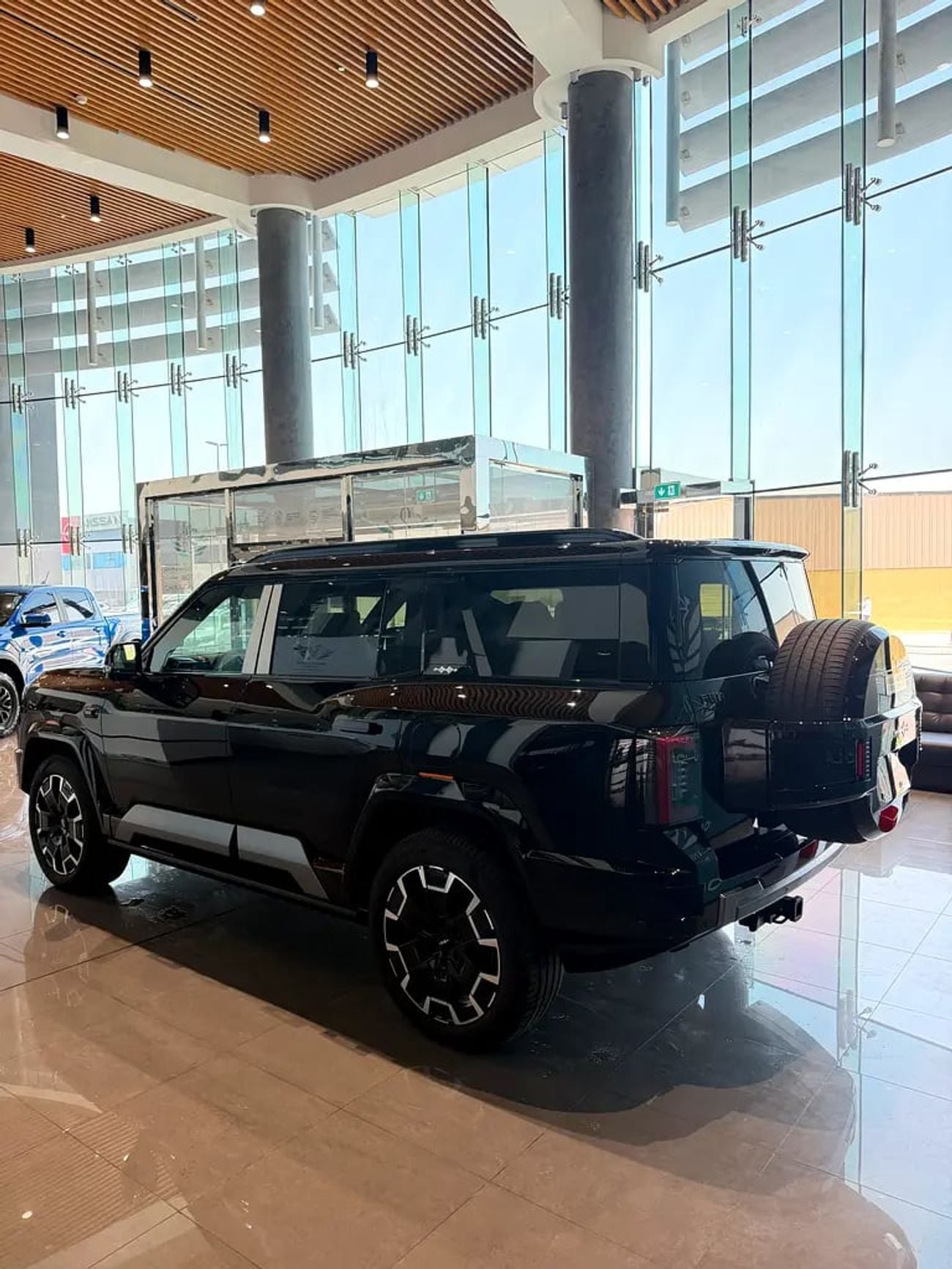 بي واي دي ليوبارد 8 Luxury Chinese Specs