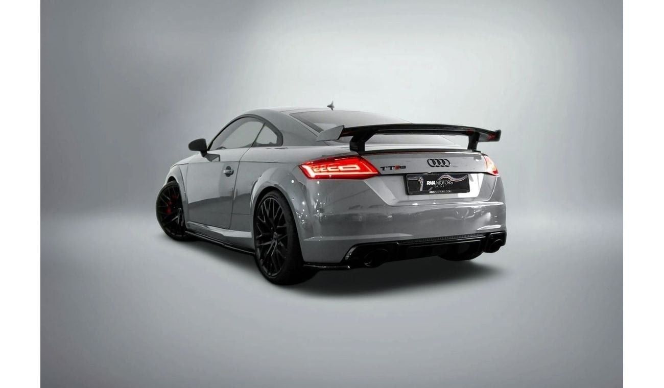 أودي TT RS TFSI quattro 2.5L