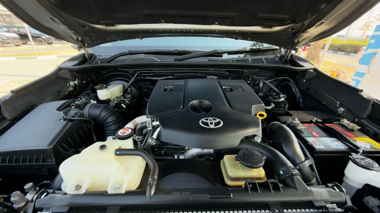 Toyota Hilux ADVENTURE GR kitt install