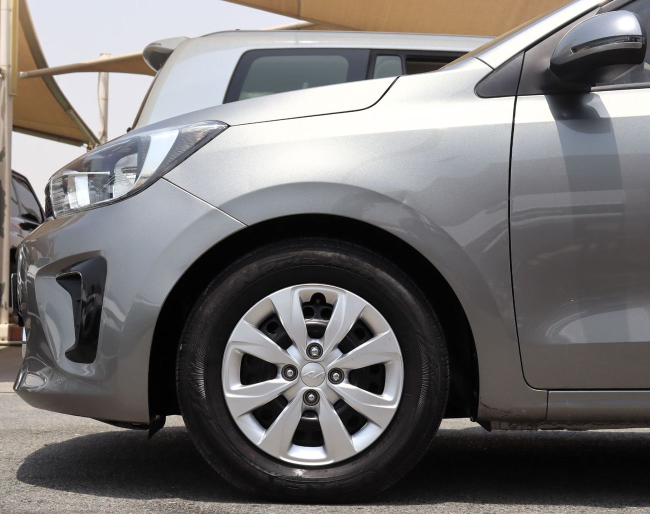 Kia Pegas EX