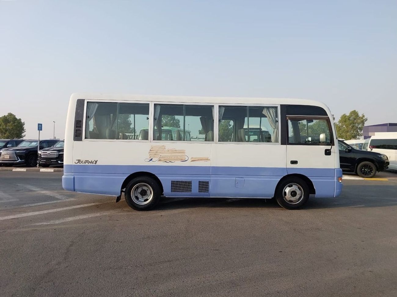 Isuzu Journey ISUZU JOURNEY BUS RHD 2000 MODEL 4.1 L DIESEL MANUAL(PM00136)