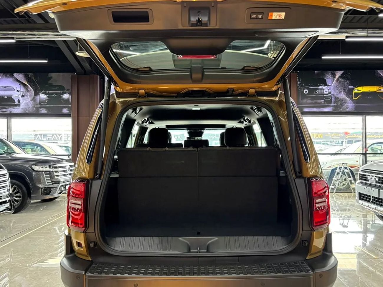 Toyota Prado VXR GCC Specs