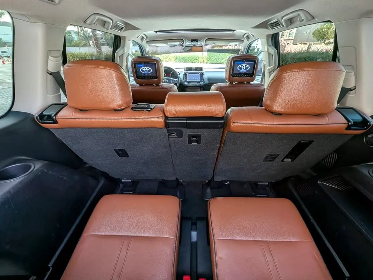 Toyota Prado VXR FULL OPTION V4 2.7L GCC IN EXCELLENT CONDITION