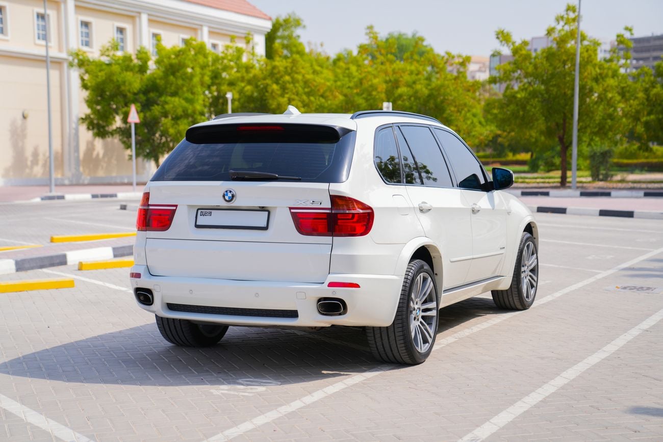 بي أم دبليو X5 50i M SPORT