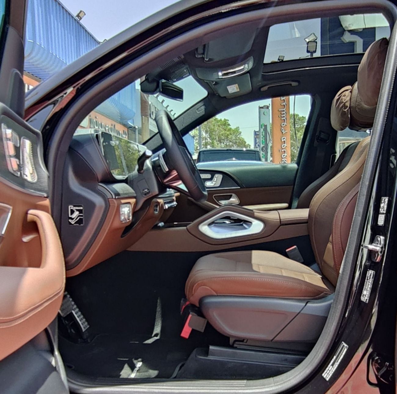 Mercedes Benz GLS450 4MATIC DARK SERIES AMG Dark Series Full Option Under Warranty 2026 GCC
