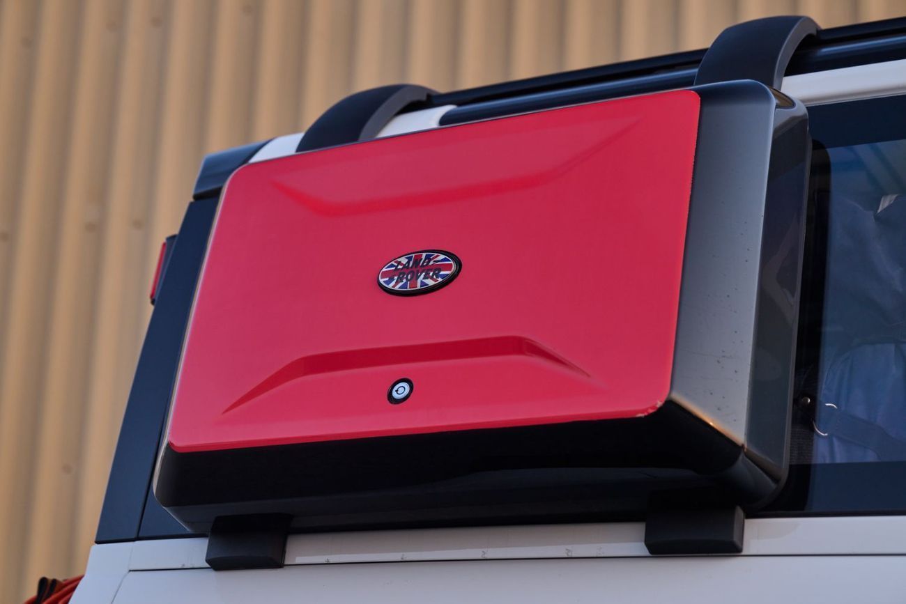 لاند روفر ديفندر Bowler