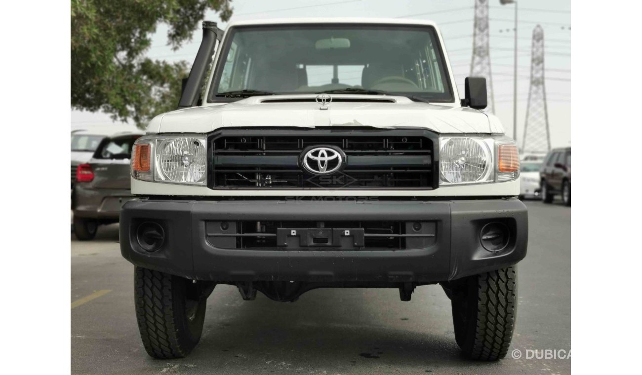 Toyota Land Cruiser Pickup 4.5L,V8,DIESEL,DOUBLE/CABIN,PICKUP,POWER WINDOW,MT,2021MY
