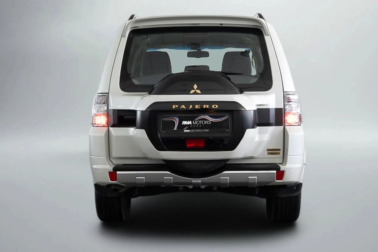 Mitsubishi Pajero GLS H/L GOLD