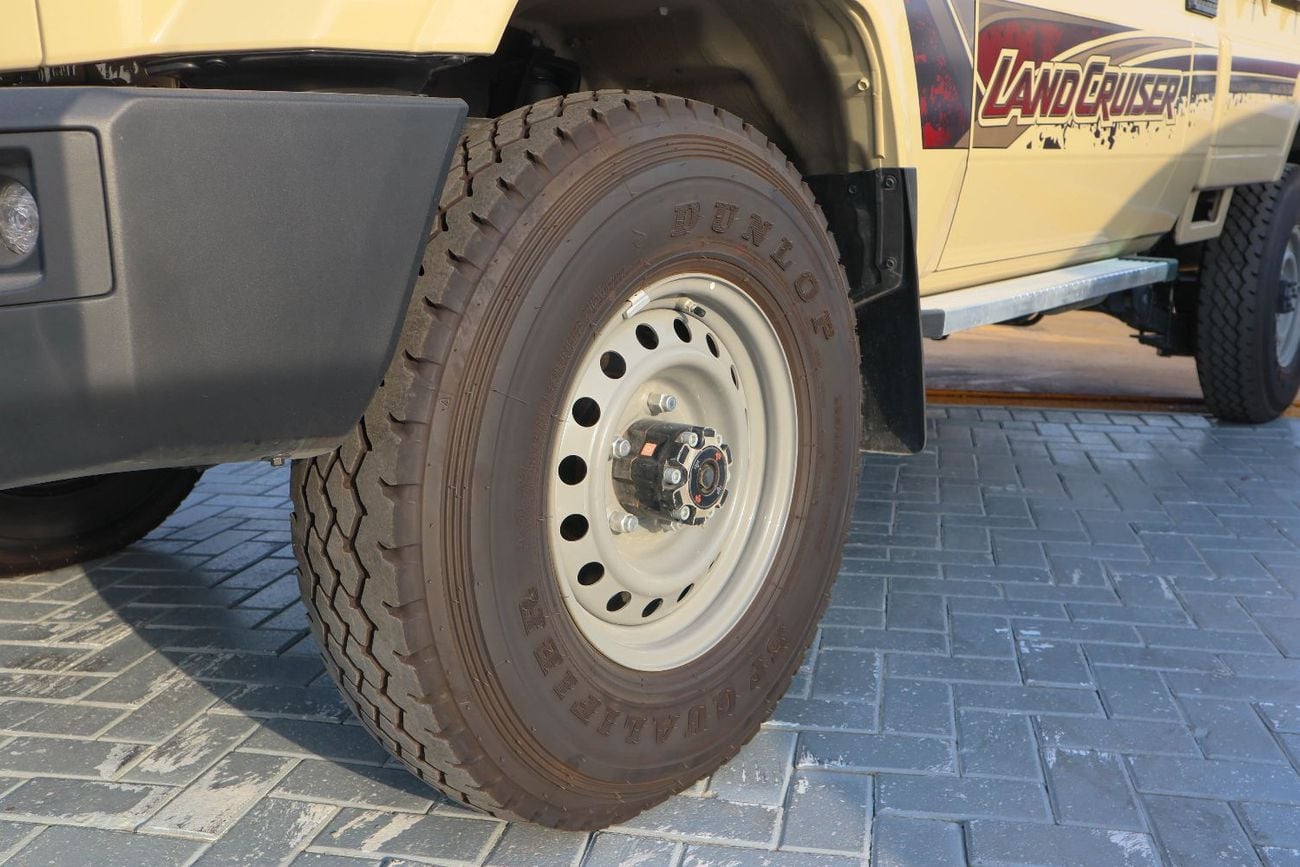 Toyota Land Cruiser Pick Up