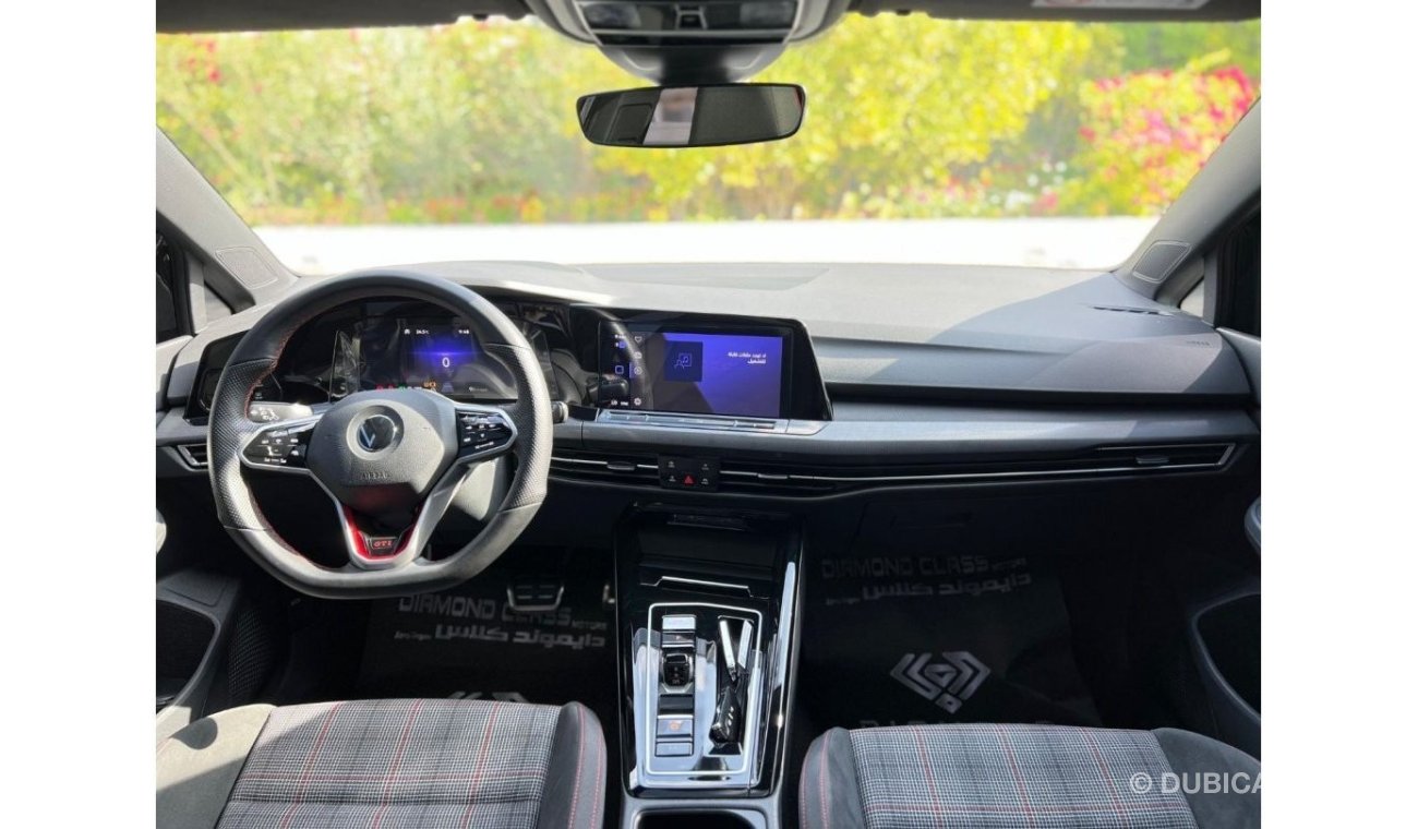 Volkswagen Golf Volkswagen Golf GTI Head Up-Display   GCC 2023 Under Warranty  Full Service History