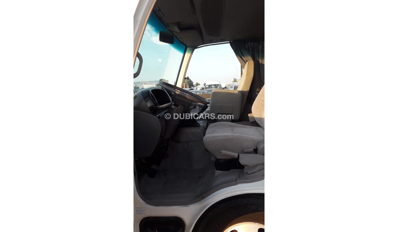 Toyota Coaster 4.2L Diesel, Manual, MP3 Interface, CD Player, Tuner Radio, PARA EXPORTAÇÃO PARA A ÁFRICA (ANGOLA)