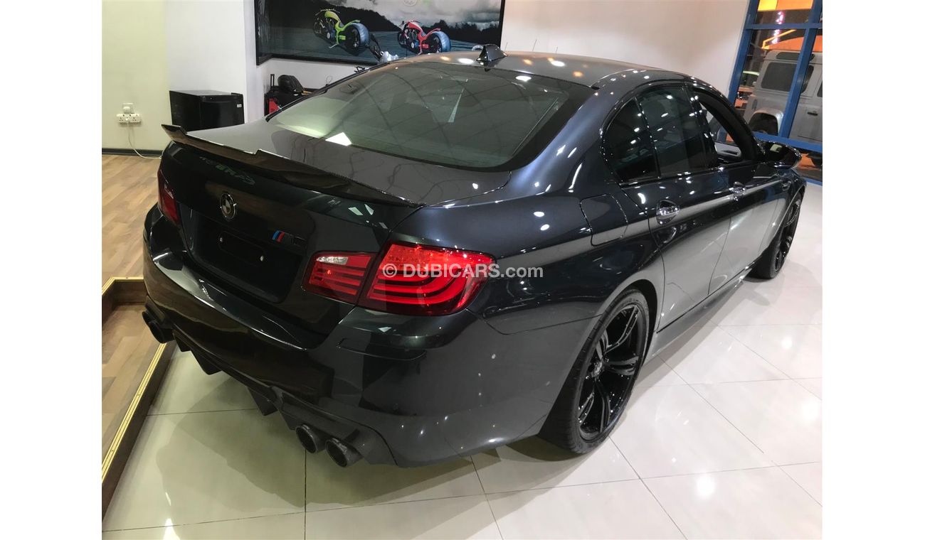 بي أم دبليو M5 - 2012 - GCC - ONE YEAR WARRANTY + FREE SERVICE -Immaculate Condition.