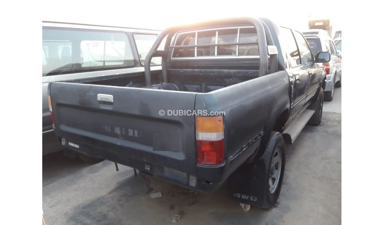 تويوتا هيلوكس Hilux pick up RIGHT HAND DRIVE (Stock no PM 486 )