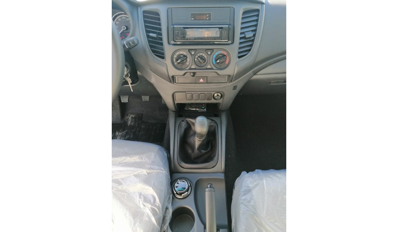 Mitsubishi L200 DIESEL  4X4  BASIC