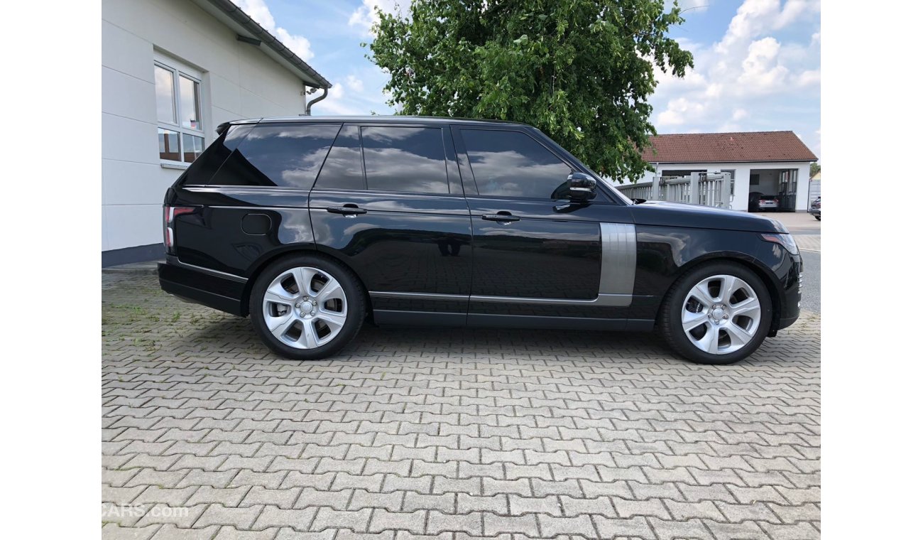 لاند روفر رينج روفر سبورت 5.0 Supercharged SWB * ARMORED B6