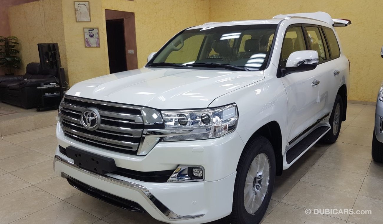 Toyota Land Cruiser GX.R V8 Full Option