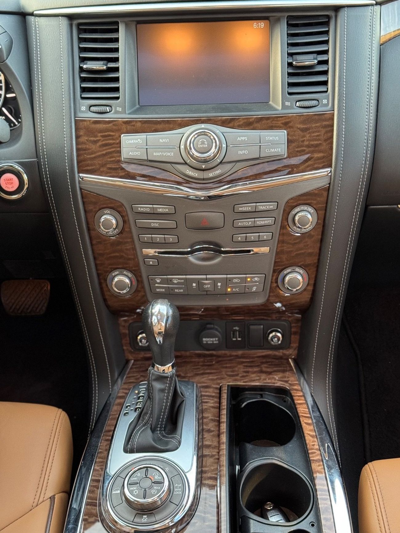 Nissan Patrol LE Platinum 5.6L