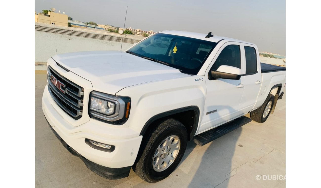 GMC Sierra Full option clean car