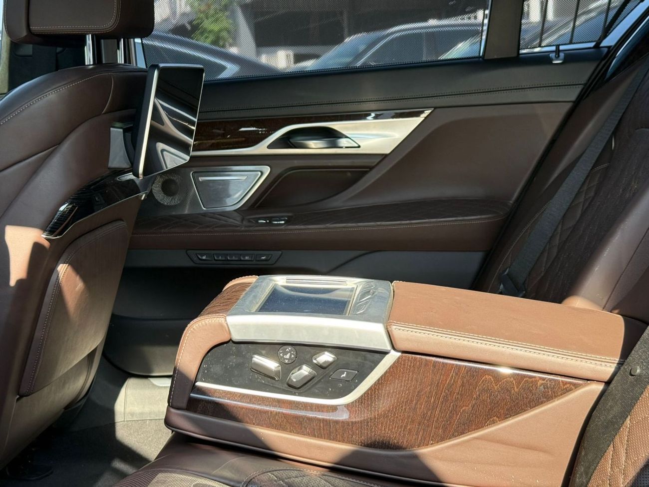 BMW 750Li xDrive Executive 4.4L