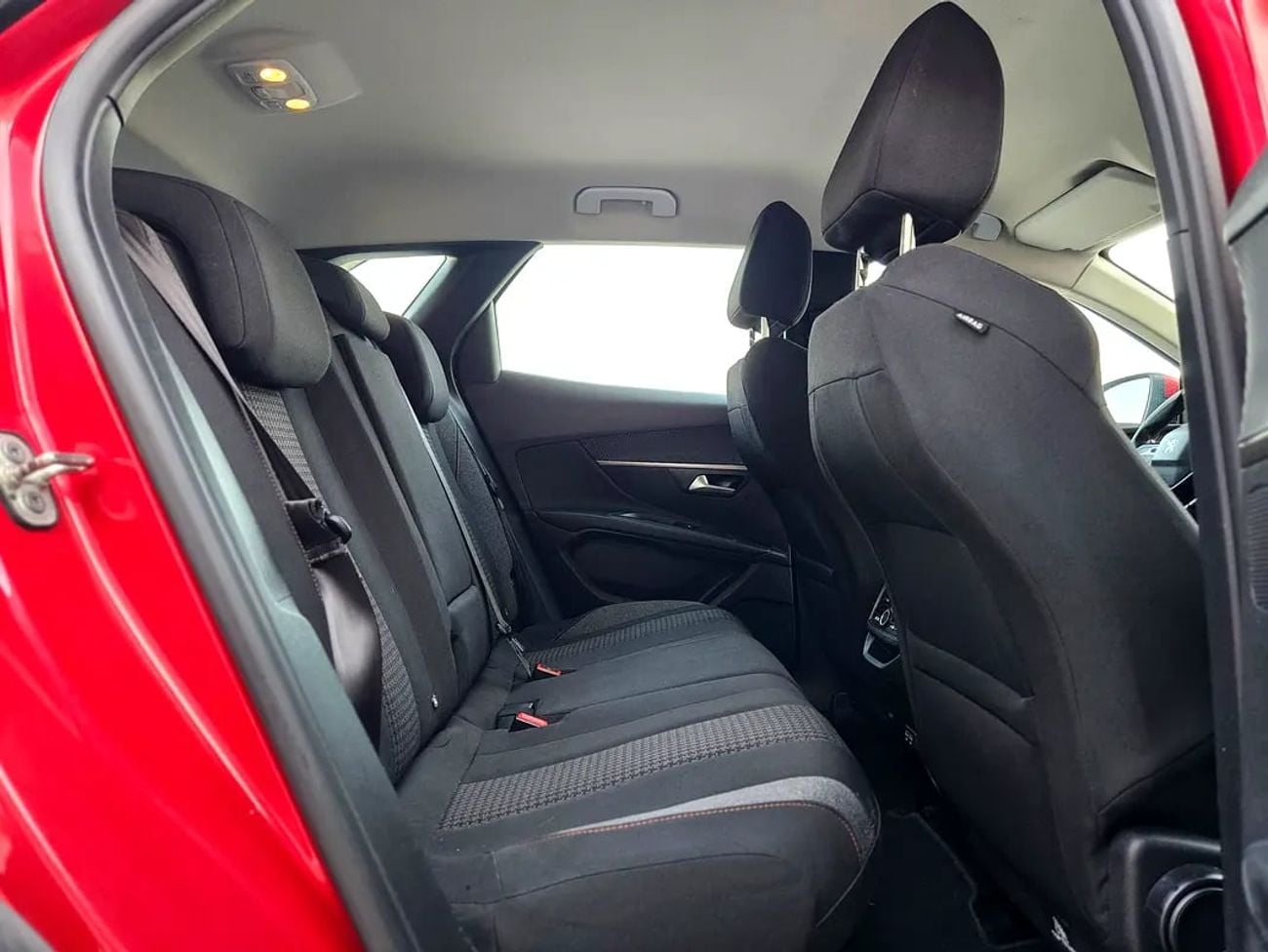 بيجو 3008 Active Plus | GCC Specs | Premium Condition Low KM Mid Sized SUV With Bank Loan