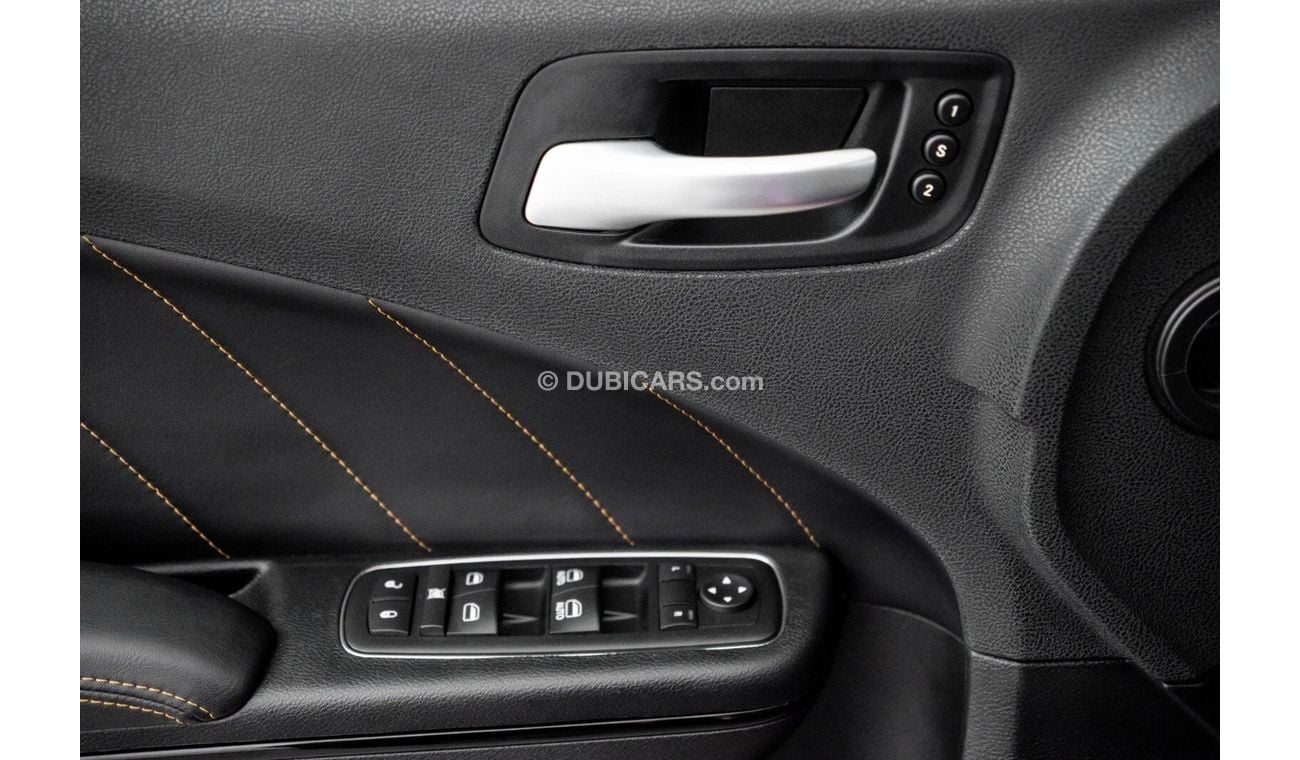 Dodge Charger 6.4L Hemi V8 6.4