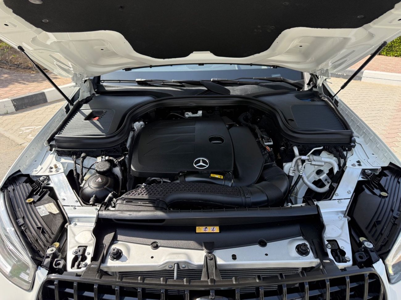 مرسيدس بنز GLC كوبيه 200