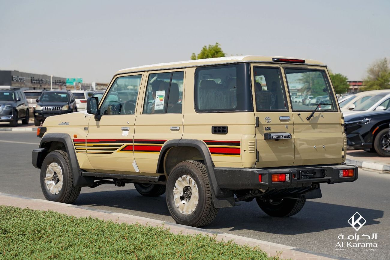 تويوتا لاند كروزر 70 تويوتا لاند كروزر ٧٦ | ٢.٨ لتر | دفع رباعي يدوي | إصدار الذكرى الأربعين | خليجي | كاميرا خلفية | مقا