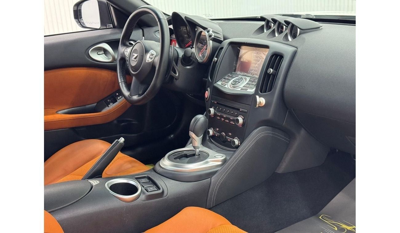 Nissan 370Z Std 3.7L (324 HP) Coupe 2016 Nissan 370z Coupe, Service History, Very Low Kms, GCC