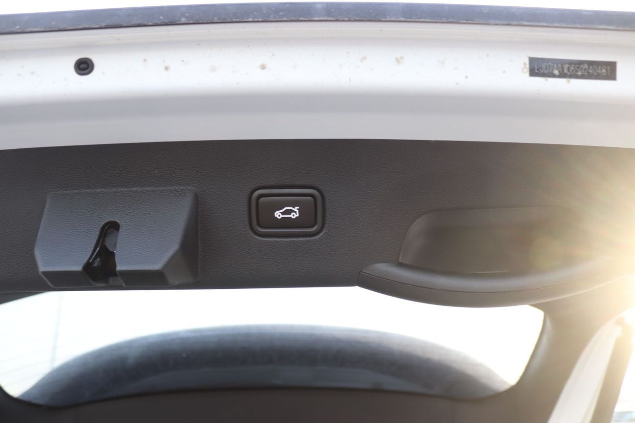 Kia Sportage 1.5L, ALLOY WHEELS, ELECTRIC SEAT, PANORAMIC ROOF. ELECTRIC BACK DOOR, MODEL 2025