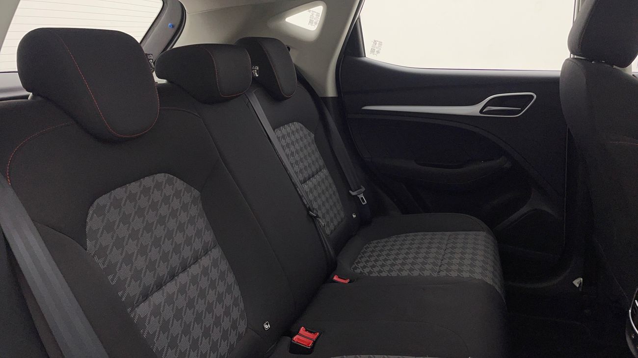 أم جي ZS STD 1.5 | بدون دفعة مقدمة | اختبار القيادة في المنزل