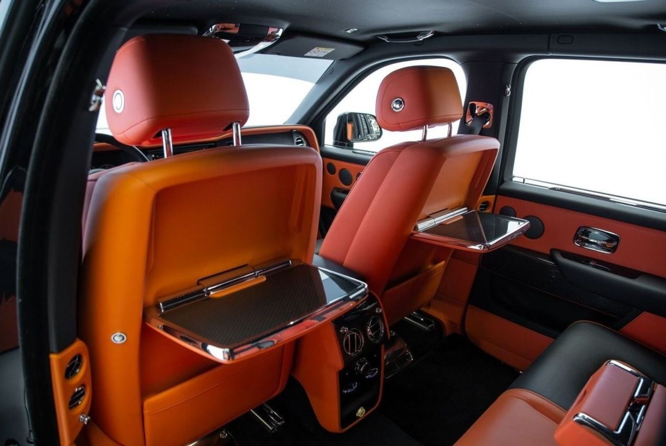 Rolls-Royce Cullinan Black Badge WARRANTY JAN 2026