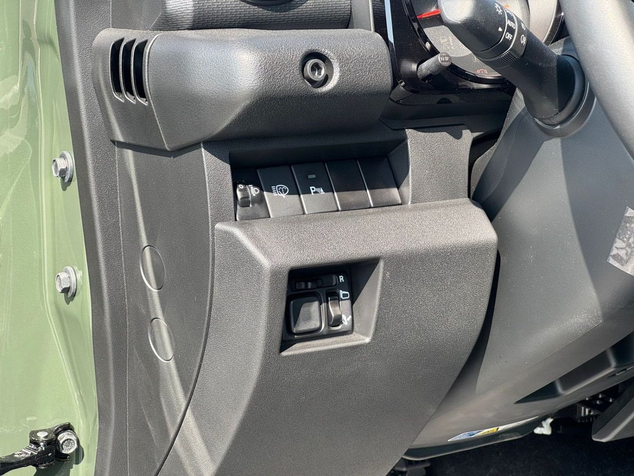 سوزوكي جيمني GLx 4 Door GCC brand New only Export