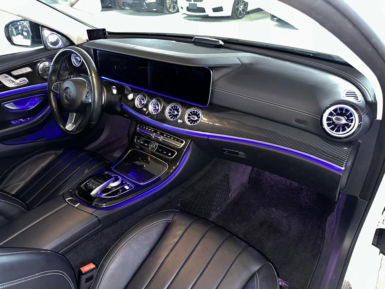 Mercedes-Benz E 400 MERCEDES E-CLASS E400 2017 3.5L | BURMESTER SOUND SYSTEM | CARBON INTERIOR | DRIVING ASSISTANCE PACK