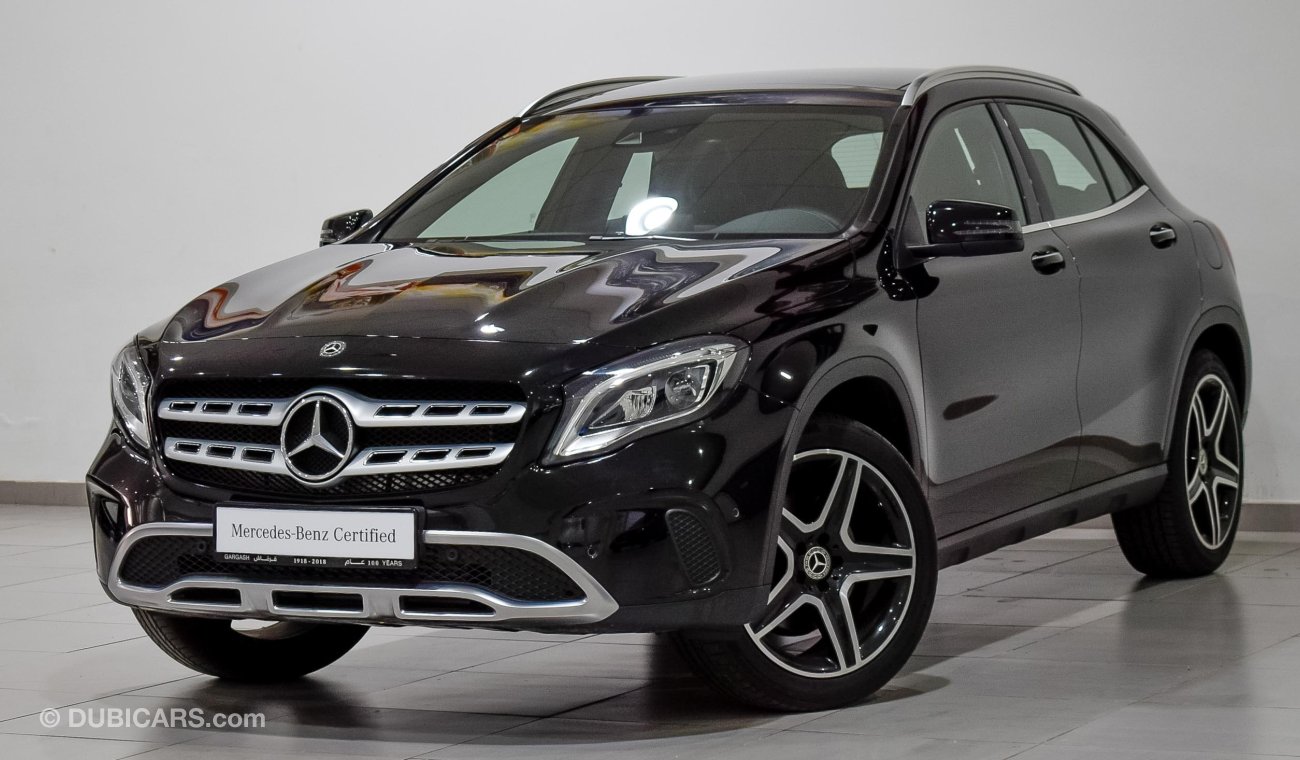 مرسيدس بنز GLA 250 4Matic عدد الكيلومترات منخفضة مع 4 سنوات من الخدمة و 5 سنوات من الضمان