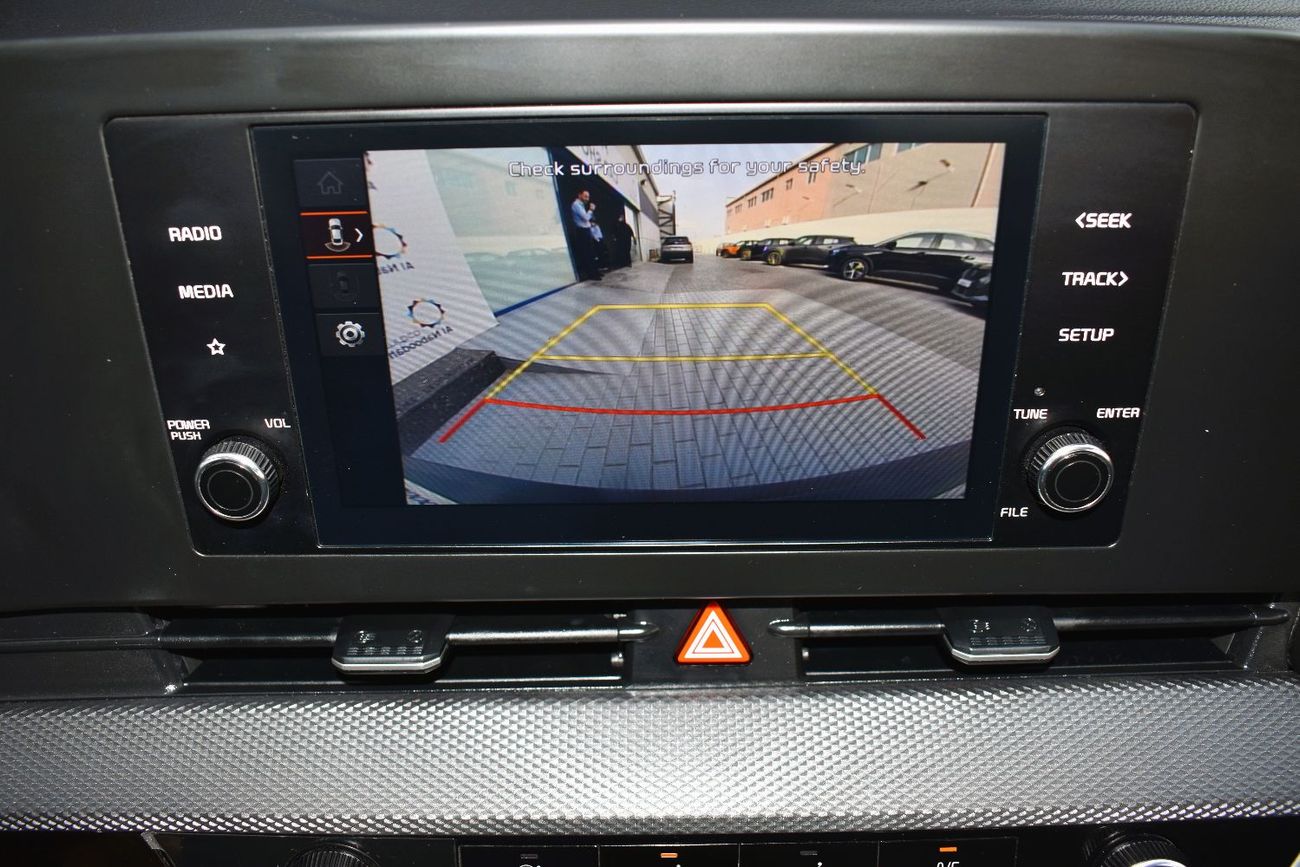 Kia Sportage LX 1.6L