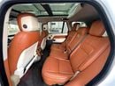 لاند روفر رينج روفر 2,064 P.M Pristine HSE V6 | GCC Specs | Low Mileage